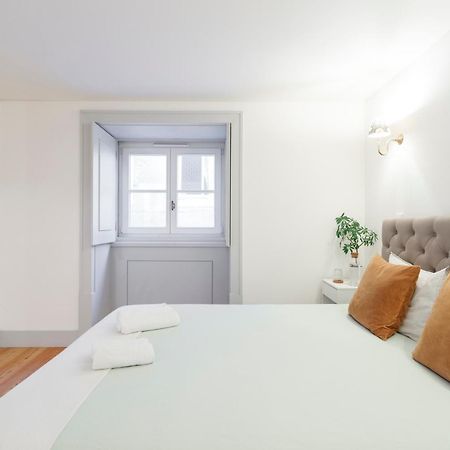 Double Room With Private Wc In Shared House In Downtown Lisboa Exterior foto